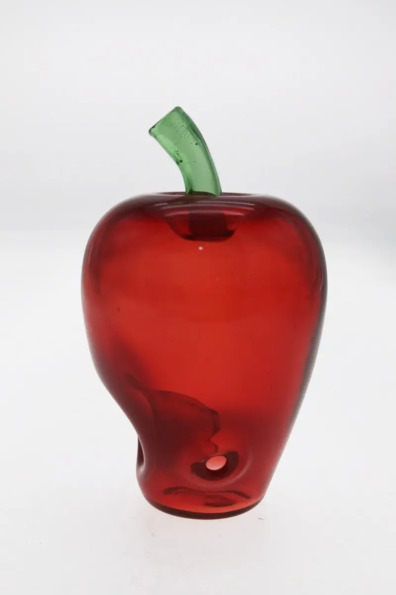 4.00" Dry Spoon Pipe W/ Apple Body (126G) Carb Hole: Left Side 1