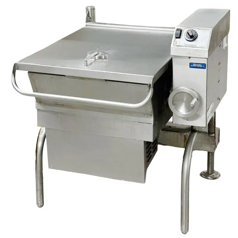 Cleveland 37.8" Natural Gas 30 Gallon Powerpan Open Base Tilt Skillet Used For02374 1