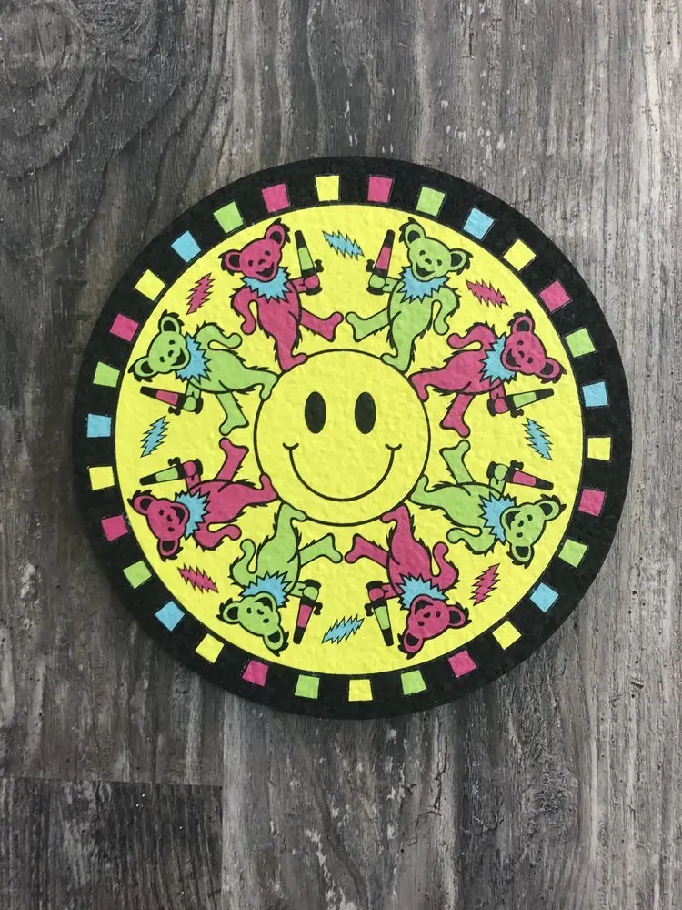 East Coasters - 8" Round Bluegrass Glass - Smokey Bears Coaster Dab Mat 1