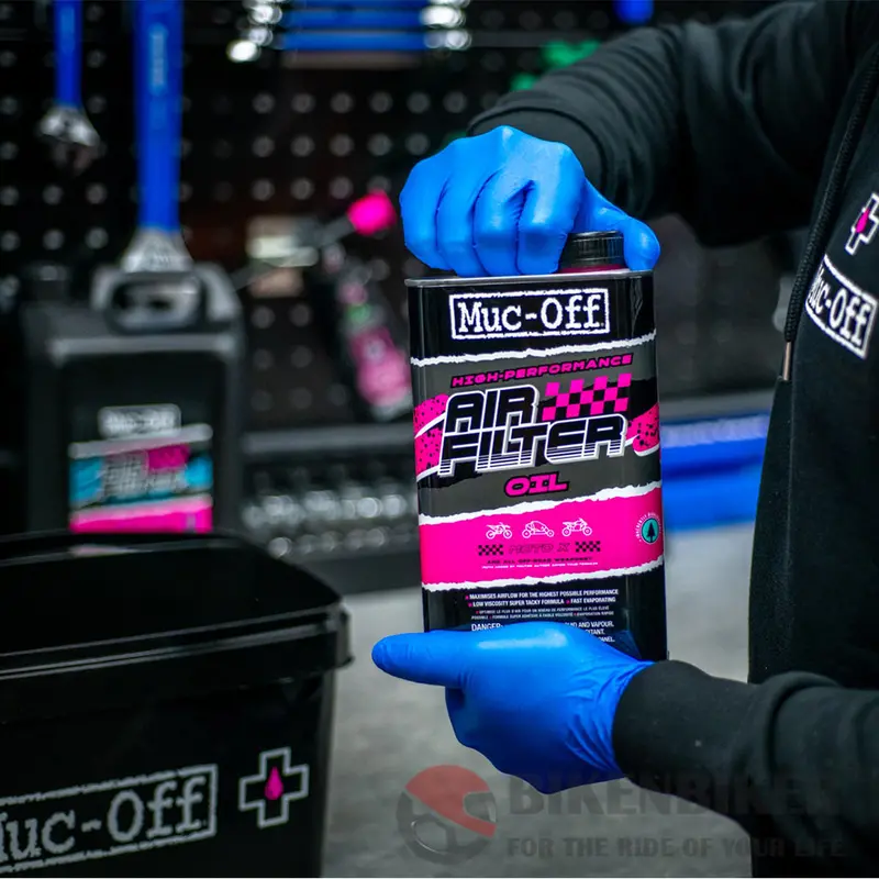Muc-Off Motorcycle Air Filter Oil - 1L 2