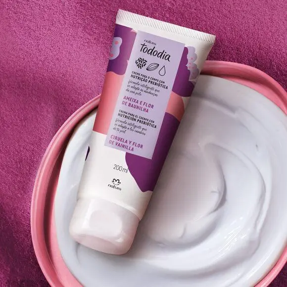 Natura Tododia Ameixa Flor Baunilha / Nutritive Deodorant Cream For Body Plum And Vanilla Flower - 200 Ml 1