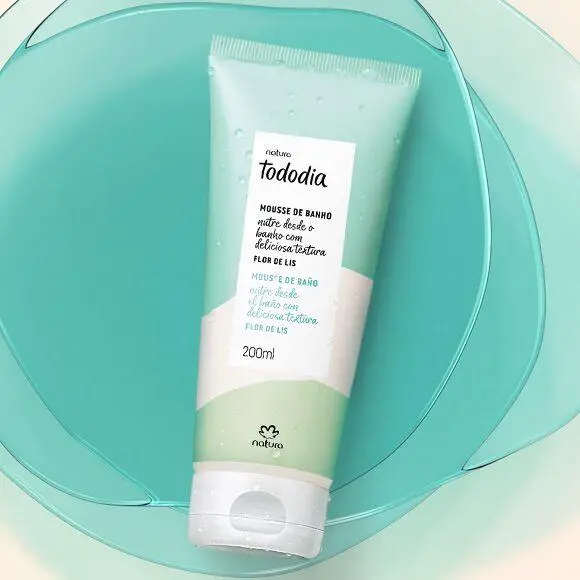 Natura Tododia Mousse Banho Flor Lis / Bath Mousse Deodorant Flor De Lis - 200Ml 1