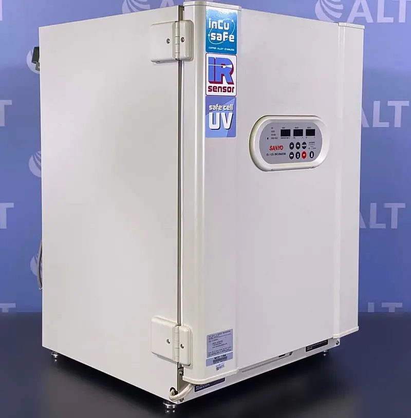 Sanyo Biomedical Heated Incubator Mco-18M 1