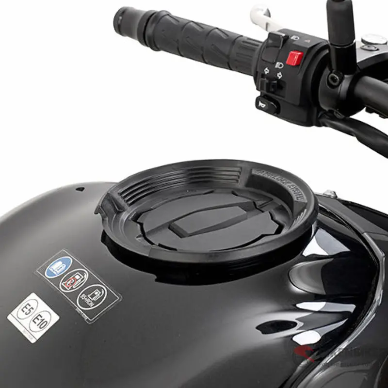 Tank Ring For Kawasaki Z650 - Givi 1