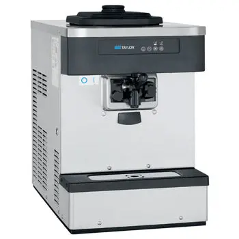 Taylor C152-12 Soft Serve Ice Cream Machine Used For02146 1