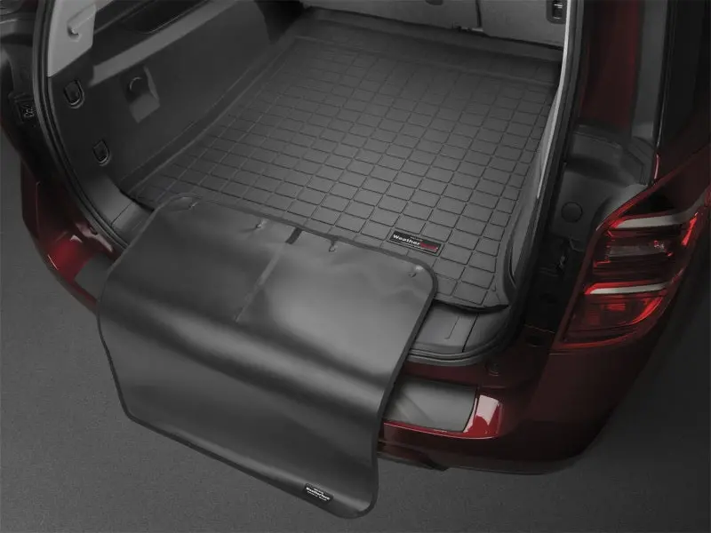 Weathertech 19+ Hyundai Veloster Cargo Liner W/Bumper Protector - Black 1